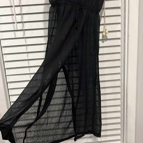 Beach Sheer Cover Up  Black - Picture 3 of 3